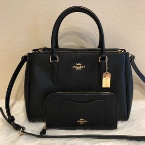 Coach purse and wallet set